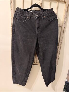 Old Navy Women's Charcoal Boyfriend Jeans